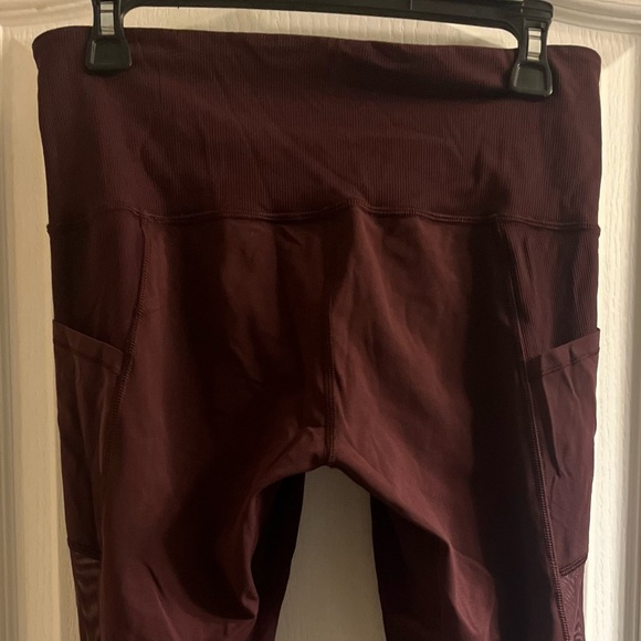 Lululemon mesh cut outs leggings - Picture 11 of 15